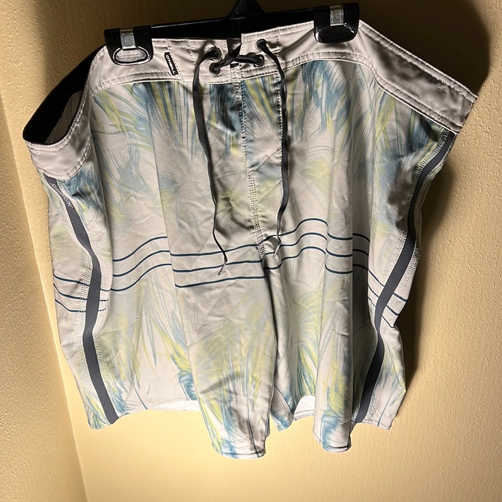 O’Neill Mens Super Freak Boardshorts Colo White/Blue/Yellow Size W 42” OS 19”